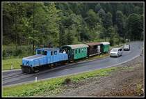 Am 7.09.2019 fanden die Saisonabschlussfahrten auf der Breitenauerbahn statt. Die E4 pendelte an diesem Tag im Zweistundentakt zwischen Mixnitz und der Breitenau. Hier zu sehen im Roßgraben bei der Eisenbahnkreuzung mit der Landesstraße L104.