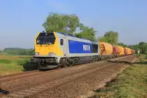 Am 25.05.2013 fährt 264 001 von Stock-Transporte mit Schüttgüterzug zwischen Öhringen und Neuenstein über die leider noch unelektrifizierte Bahnstrecke Öhringen-Hessental. 