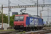 Re 482 032-0 durchfährt den Bahnhof Pratteln. Die Aufnahme stammt vom 06.09.2019.