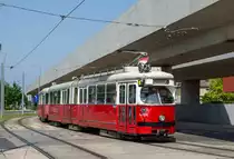 Wien 

Wiener Linien E1 4794 - 1328 als Linie 25 beim Donauspital, 13.06.2019 