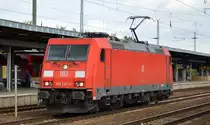 DB Cargo AG [D] mit  185 252-4  [NVR-Nummer: 91 80 6185 252-4 D-DB] am 12.09.19 Durchfahrt Bahnhof Flughafen Berlin Schönefeld.