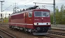 Zur Zeit aktuell Vermietung an LOCON LOGISTIK & CONSULTING AG, Berlin die  155 110-0  [NVR-Nummer: 91 80 6155 110-0 D-WFL] [tageweise inklusive Personal] am 17.10.19 Durchfahrt Bf. Flughafen Berlin Schönefeld.