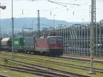 In meinem Urlaub anlässlich des Basel Tattoo 2018 habe ich einen Abstecher zum Basel Bad Bf gemacht, zu sehen ist Re 420 - 163 - 8 von SBB im Gleisvorfeld Richtung Deutschland. Aufnahme stammt vom 20.07.2018, Basel Bad Bf