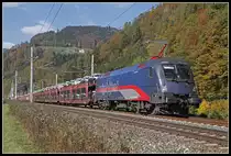 1116 195 mit Güterzug bei Pernegg am 23.10.2019.