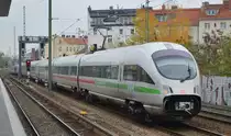 ICE-T Doppelgespann, vorneweg der Tz 1126  Leipzig  als ICE 1711 ab Berlin Gesundbrunnen nach München Hbf. Richtung Berlin Hbf. (tief) am 13.11.19 Vorbeifahrt S-Bhf. Berlin Wedding.