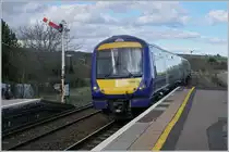 Von Aberdeen kommend, erreicht der Abellio Scotrail 170 419 den Bahnhof Stonehaven. 

22. April 2019

