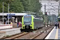 1430 043-8 (ET 6.08 | Stadler FLIRT 160) der NBE Nordbahn Eisenbahngesellschaft mbh & Co. KG als RB 83890 (RB71) von Hamburg-Altona steht im Endbahnhof Pinneberg auf der Bahnstrecke Hamburg-Altona–Kiel (KBS 103).
[5.8.2019 | 18:47 Uhr]