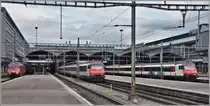 Luzern mit Re 460 027 und Bt Steuerwagen. (13.11.2019)
