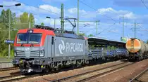 PKP CARGO S.A., Warszawa [PL] mit  EU46-507  [NVR-Nummer: 91 51 5370 019-9 PL-PKPC] mit einem Güterzug mit Stahlbrammen aus polnischer Produktion am 02.09.19 Durchfahrt Bf. Flughafen Berlin Schönefeld.