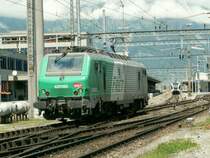  In fremden Regionen  SNCF Mehrsystem Lok 437060 f�hrt am 07.07.07 in Buchs/SG Schweiz auf das Wartegleis