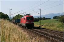 Bei Hilperting ist die 9180 6 182 014-1-D-DB am 24.06.07 mit einem Kombizug Richtung M�nchen unterwegs.