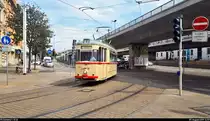 Überraschung auf dem Heimweg:
Smartphone-Aufnahme von Gothawagen T57, Wagen 523, der Halleschen Straßenbahnfreunde e.V. als  Sonderfahrt , die in Halle (Saale) den Franckeplatz Richtung Marktplatz passiert.
[9.8.2019 | 14:59 Uhr]