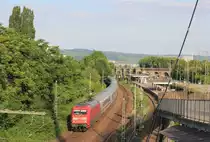 101 095 mit IC durch Stuttgart-Nordbahnhof am 14.06.2018. Aufgenommen vom Brünner Steg. 