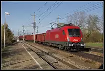 1016 015 mit Güterzug in Böheimkirchen am 6.11.2019.
