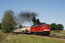 232 618 mit dem Unkraut-Spritzzug Rabz 69677 bei Schwabhausen (24.06.2007)