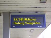 Ein Zugzielanzeiger in Hamburg-Wilhelmsburg. 01.07.07