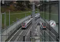 Der SBB LEX RABe 522 225 und ein weiterer erreichen auf ihrer Fahrt Richtung Annemasse den Halt Lancy-Bachet. 

15. Dezember 2019