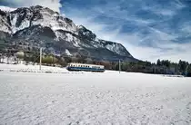 1. offizieller Tag mit elektrischem Betrieb auf der Gailtalbahn.

NBiK 4042.01 fährt, auf der Fahrt von St. Veit a. d. Glan nach Hermagor, kurz vor Nötsch vorüber.
Aufgenommen am 15.12.2019.