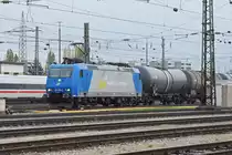 Lok 185 535-2 durchfährt den badischen Bahnhof. Die Aufnahme stammt vom 31.10.2019.