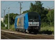 Als Lokzug 98934 war LTE 2016 903  Maria  am 8.7.07 von Wienn Liesing nach Wien ZVB unterwegs. Sie hat in weiterer Folge Nachschub bei einem LTE Getreidezug von Wien ZVB bis Rekawinkel geleistet. Die Aufnahme entstand in der Fr�h kurz nach der S-Bahnstation Wien Atzgersdorf-Mauer.
