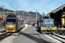 Bahnhofsimpressionen Zweisimmen vom 8. Januar 2020.
Bern-Lötschberg-Simplon-Bahn/BLS.
Montreux-Berner Oberland-Bahn/MOB.
MOB Golden Panoramic Express mit unterschiedlichen Steuerwagen kurz vor der Abfahrt nach Montreux.
Foto: Walter Ruetsch
