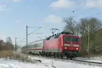 17. Januar 2017, Lok 120 116 befördert IC 2300 München - Berlin - Warnemünde durch den Haltepunkt Neuses bei Kronach.