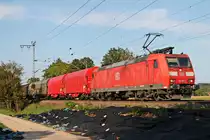 185 116-1 fuhr am Nachmittag des 12.09.2018 mit einem gemischten Güterzug (Mannheim Rbf - Smistamento) zwischen Hügelheim und Müllheim (Baden) über die Rheintalbahn durchs Markgräflerland in Richtung Basel.