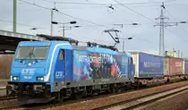 LTE Logistik- und Transport GmbH, Graz [A] mit der schön beklebten  186 943  [NVR-Nummer: 91 80 6186 943-7 D-LTE] und Taschenwagenzug aus Poznan (Polen) Richtung Rotterdam am 14.01.20 Bf. Flughafen Berlin Schönefeld.