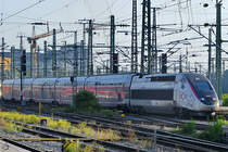 Der TGV Duplex 4713 erreicht Mitte September 2019 den Stuttgarter Hauptbahnhof.
