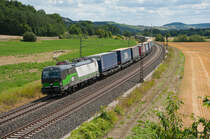 193 749 mit einem KLV-Zug bei Harrbach Richtung Gemünden, 01.08.2019
