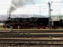 52 8168-8, bzw. alte Stahlkonstruktion(en) in München-Hbf; 130607