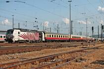 Ausfahrt am Nachmittag des 19.09.2018 von 193 775 mit dem AKE-Rheingold (Domodossola - Dortmuns Hbf) von Gleis 5 aus dem badischen Bahnhof von Basel in Richtung Deutschland.