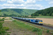 264 003 von Stock mit einem Kesselzug bei Harrbach Richtung Würzburg, 01.08.2019