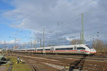 ICE 4 0812 025-6 verlässt den badischen Bahnhof. Die Aufnahme stammt vom 10.01.2020.
