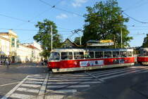 DPP 8356 am 07.06.2019 an der Haltestelle Na Knížecí.