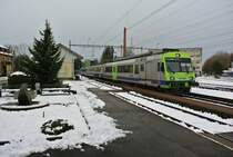 Noch immer ist ein BLS EWI Wagen im Einsatz. Neuerdings ist der zuletzt noch im Golden Pass eingesetzte AB als reiner 2. Klasswagen in einem RBDe 566 II Pendel eingesetzt, welcher v. a. zwischen Solothurn und Thun verkehrt. Der Pendel besteht aus dem RBDe 566 238-2, AB 50 85 39-35 423-5 und ABt 50 85 80-35 938-0, im Bild bei Einfahrt als Regio 6427 in Biberist Ost, 13.12.2019.