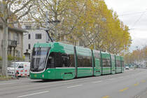 Be 6/8 Flexity 5029, auf der Linie 1, fährt Richtung Haltestelle ZOO Bachletten. Die Aufnahme stammt vom 19.11.2019.