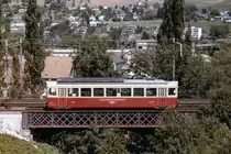 WALDENBURGER BAHN/WB.
Erinnerung an das alte Waldenburgerli.
BDe 4/4 3 beim Passieren der Brücke über die Frenke bei Liestal im August 1984.
Foto: Walter Ruetsch