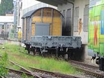 Diese G�terwagen nahe des Solaristurmes an der Strecke Dresde-Werdau in Sch�nau, Chemnitz  09.07.07