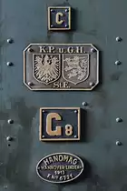 Die Fabrikschilder an der 1913 gebauten Dampflokomotive 4981 Mainz, welche Mitte September 2019 im Eisenbahnmuseum Darmstadt-Kranichstein ausgestellt war.