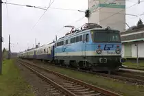 A-GCA 1142 696-4 am 30.November 2019 mit dem SE 17434 (Ernstbrunn - Freistadt) in Steyregg.