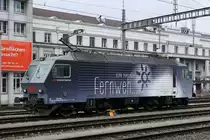 Ehemalige Lokomotiven der SÜDOSTBAHN/SOB in Zofingen am 19. Februar 2020.
Re 446 017-6 von Eisenbahndienstleister Gmbh/EDG auf ihren nächsten Einsatz wartend.
Im Jahre 1994 hat sich die SBB entschlossen die vier im Fahrzeugpark exotischen Re 4/4 IV gegen die vier Re 4/4 III der SOB zu tauschen. 
Foto: Walter Ruetsch