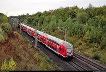 DBpbzfa mit Schublok 147 012-9 von DB Regio Baden-Württemberg als IRE 16654 (IRE1) von Stuttgart Hbf nach Karlsruhe Hbf fährt bei Markgröningen bzw. Schwieberdingen auf der Schnellfahrstrecke Mannheim–Stuttgart (KBS 770).
Aufgenommen von einer Brücke.
[26.9.2019 | 9:43 Uhr]