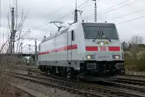 22. März 2014, die mit IC-Lackierung versehene 146 551 kam mir heute in Lichtenfels vor die Linse. Sie setzte ihre Fahrt in Richtung Bamberg fort.