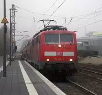 111 150-9 DB kommt die Kohlscheider-Rampe hoch aus Richtung Neuss,Herzogenrath mit dem RE4 aus Dortmund-Hbf nach Aachen-Hbf und fährt durch Kohlscheid in Richtung Richterich,Laurensberg,Aachen-West,Aachen-Schanz,Aachen-Hbf. 
Aufgenommen vom Bahnsteig 2 in Kohlscheid.
Bei Sonne und Wolken am Nachmittag vom 31.12.2019.