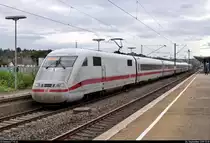 401 506-1 (Tz 106  Itzehoe ) als ICE 598 (Linie 11) von München Hbf nach Berlin Gesundbrunnen durchfährt den Bahnhof Stuttgart-Zuffenhausen auf Gleis 6.
[26.9.2019 | 13:01 Uhr]
