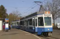 Sechsachser 2090 mit 4x-Beiwagen der BR 2400 in der Endstelle am Zoo. Zürich, 25.1.20-