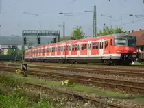 Am 4.5.2013 konnte ich den 420 967-2 bei der Einfahrt in Schorndorf ablichten 