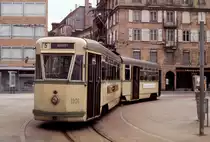 TN. April 1977 . Old Place Pury-Schleife Neuchâtel. Digitalisiert von einer Kodak-Folie.