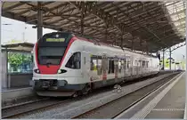 RESTEZ CHEZ VOUS / BLEIBEN SIE ZU HAUSE - diese Botschaft scheint angekommen zu sein.

Der SBB RABe 523 018 hofft in Lausanne auf möglichst wenige Fahrgäste für seine Fahrt nach Grandson. 

10. April 2020